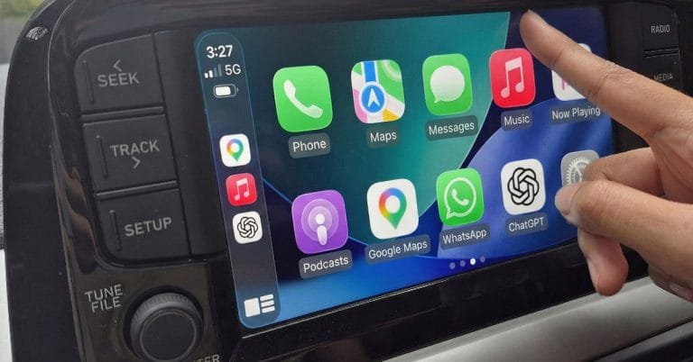 Apple CarPlay