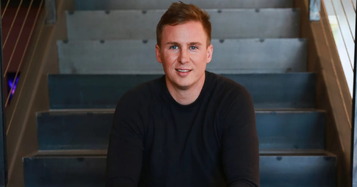 Figure Founder Adcock Raises $700M for New AI Hardware Bet Hark - feature image